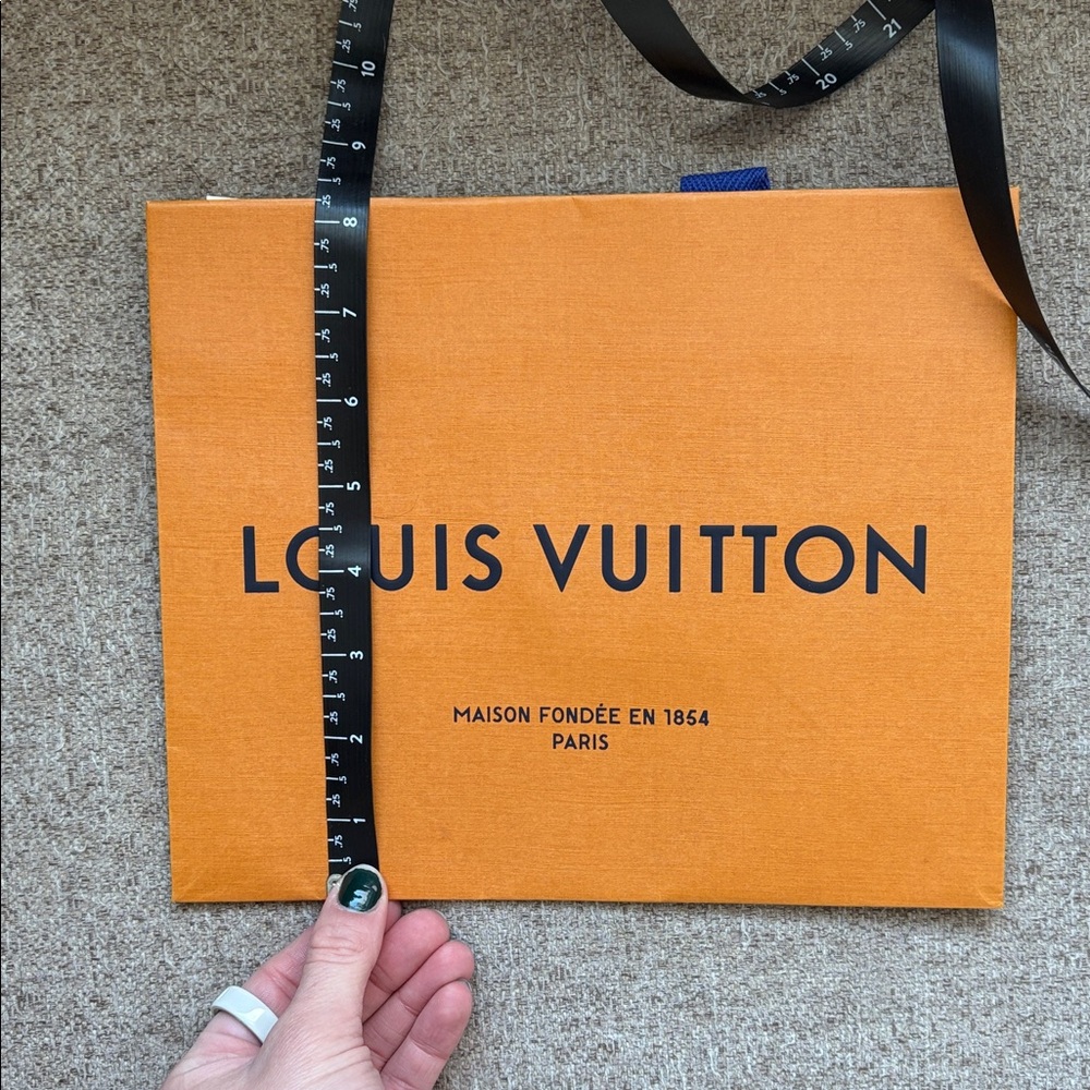 Louis Vuitton Shopping Orange Bag with Black Lettering - Picture 3 of 3